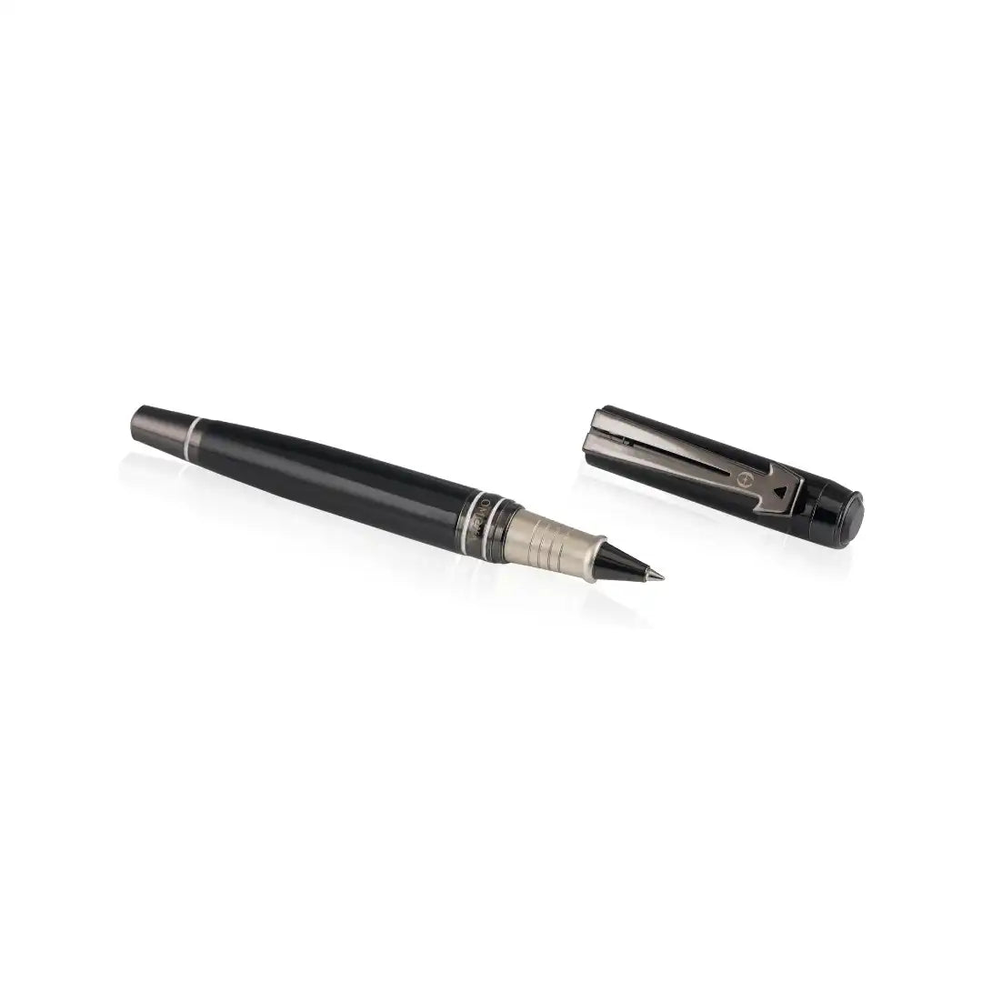Advocate Pen